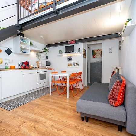 Stagabin Little Loft Near Porta Susa Station And Subway Turin Bagian luar foto