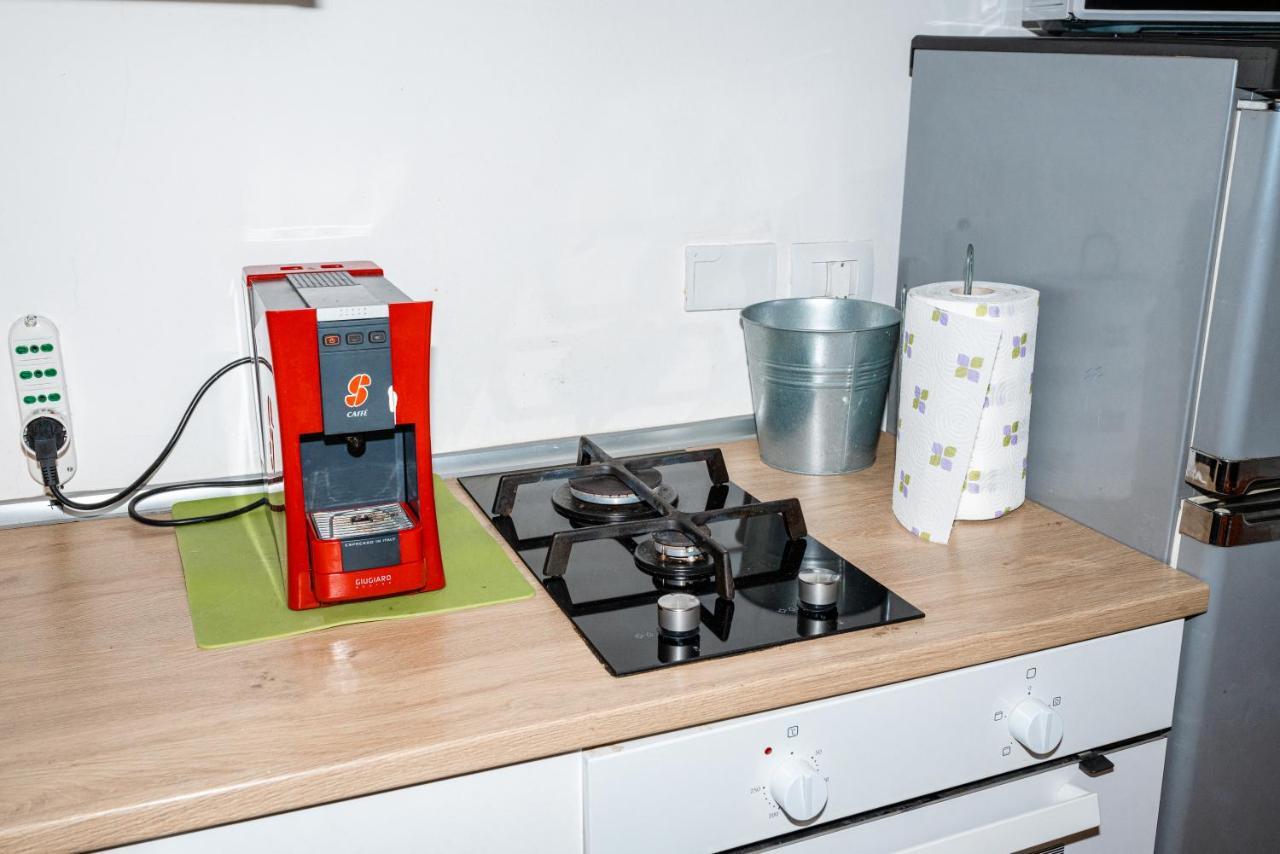 Stagabin Little Loft Near Porta Susa Station And Subway Turin Bagian luar foto